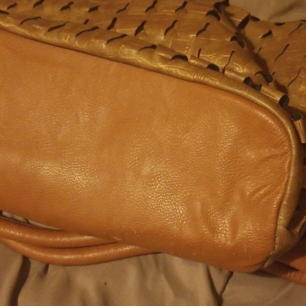 Handbag - Picture 5 of 8